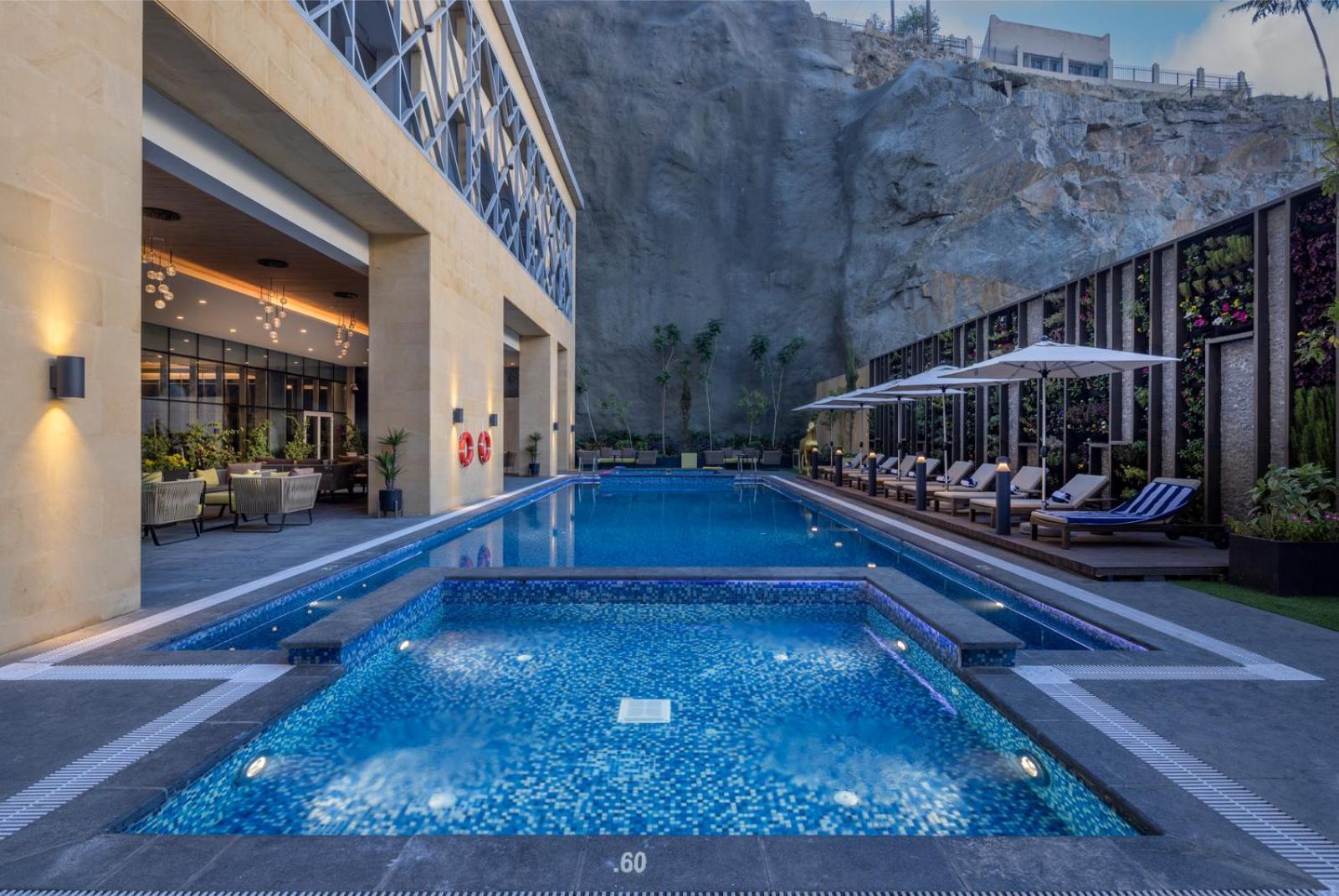 Citadines Abha Aparthotel Exterior photo Pool at the hotel